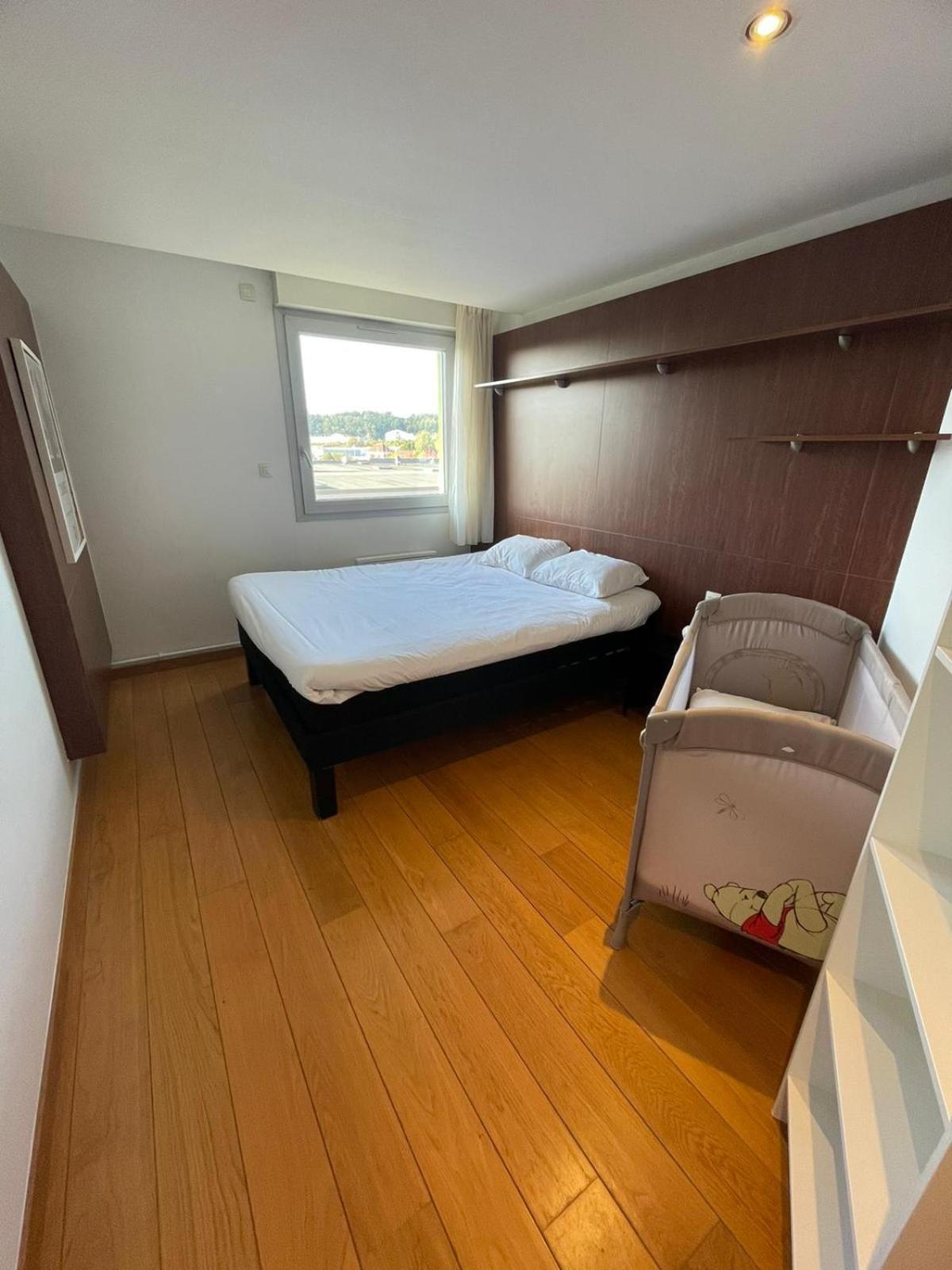 Ibis Styles Bethune Bruay La Buissiere Exterior foto